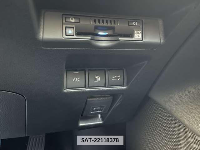 Toyota Mirai 2021-08 364028-13