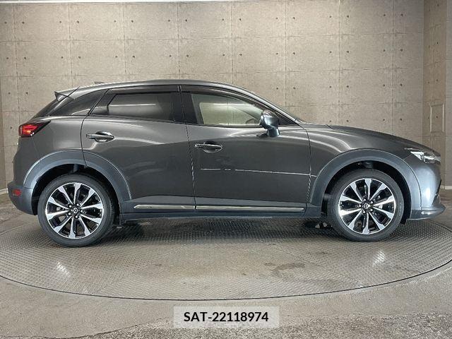 Mazda CX-3 2018-09 325457-6
