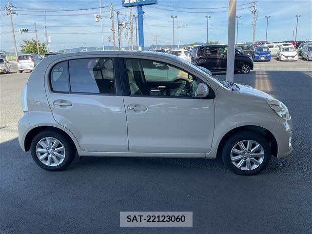Toyota PASSO 2015-03 341824-25