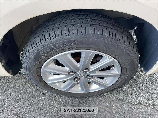 Toyota PASSO 2015-03 341824-6