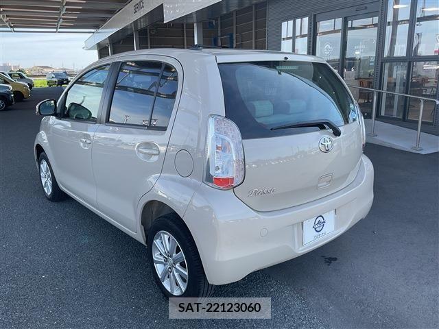 Toyota PASSO 2015-03 341824-27