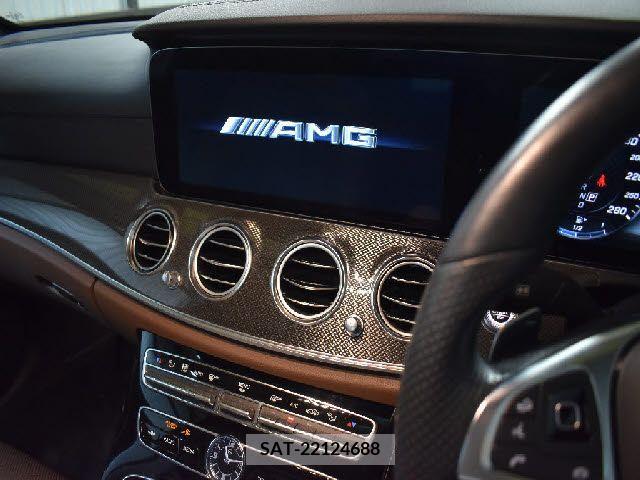 Amg E-CLASS 2017-06 291465-9