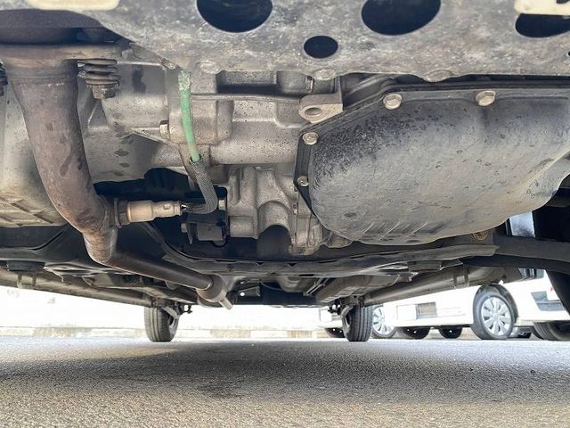 Suzuki MR WAGON 2011-12 9054-27