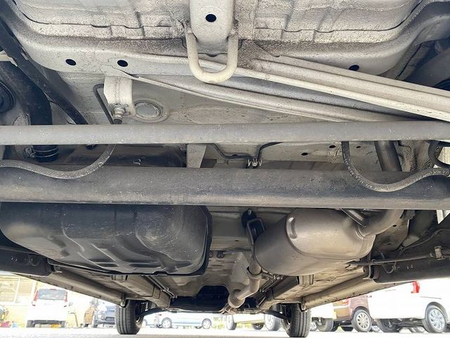 Suzuki MR WAGON 2011-12 9054-25