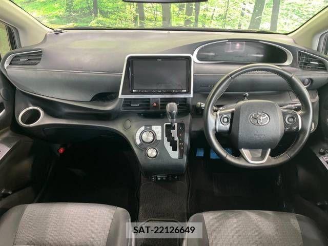 Toyota SIENTA 2021-02 394030-1
