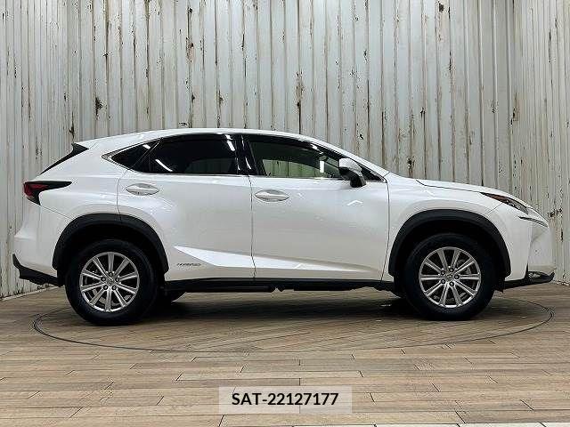 Lexus NX 2015-09 388389-13