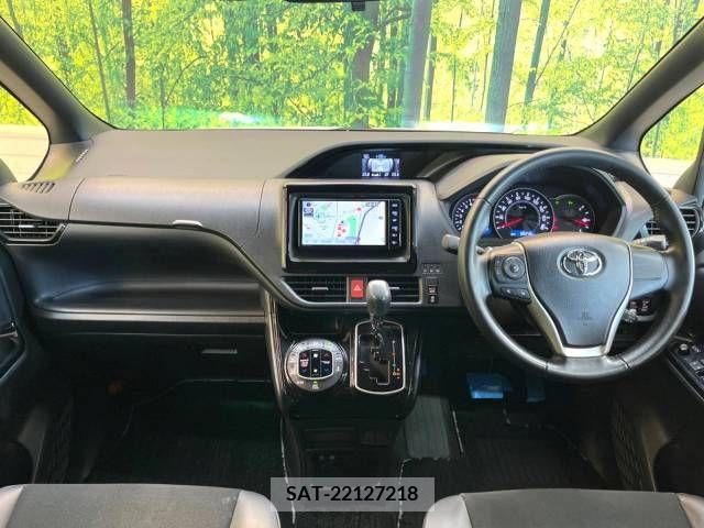 Toyota NOAH 2019-12 321658-1