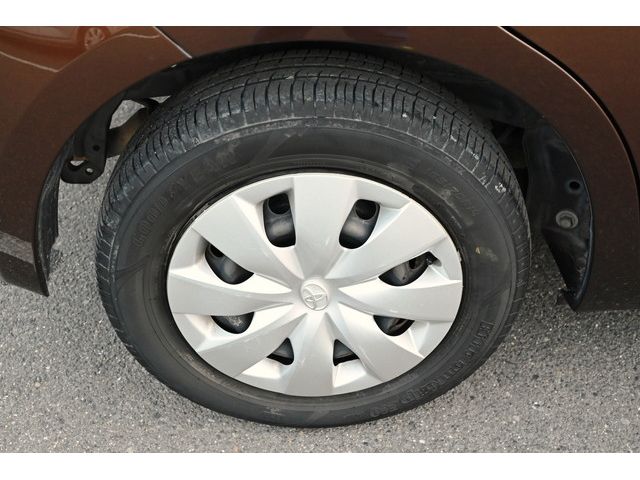 Toyota PORTE 2014-11 196124-6