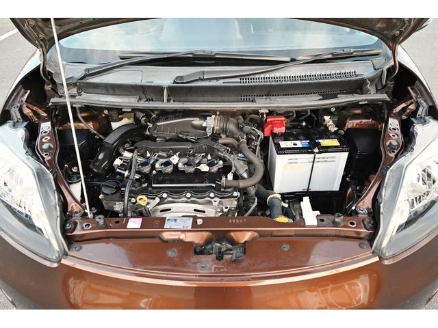 Toyota PORTE 2014-11 196124-7