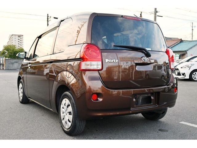 Toyota PORTE 2014-11 196124-2