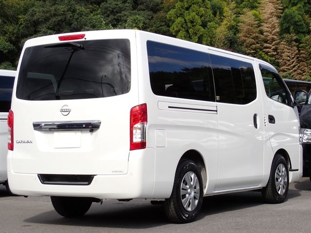 Nissan CARAVAN VAN 2022-10 15110-1