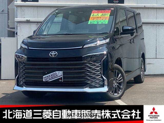 Toyota VOXY 2023-10 378183-0