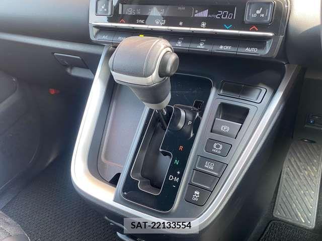 Toyota VOXY 2023-10 378183-13
