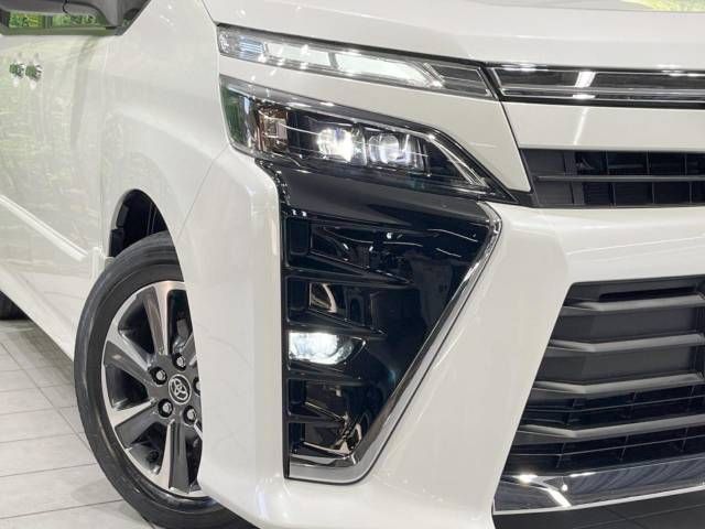 Toyota VOXY 2018-10 19916-13