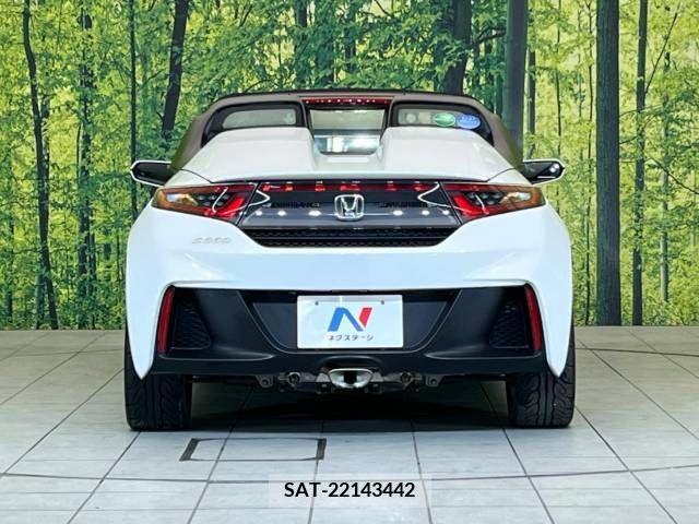 Honda S660 2015-04 222402-15