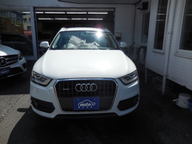 Audi Q3 2014-06 4801-1