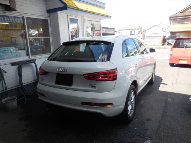Audi Q3 2014-06 4801-3