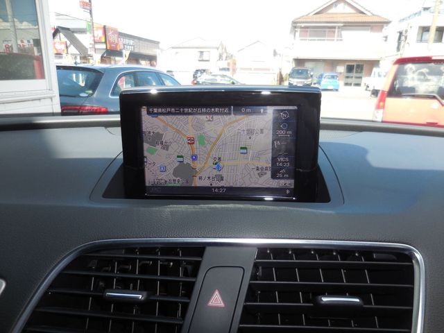 Audi Q3 2014-06 4801-15