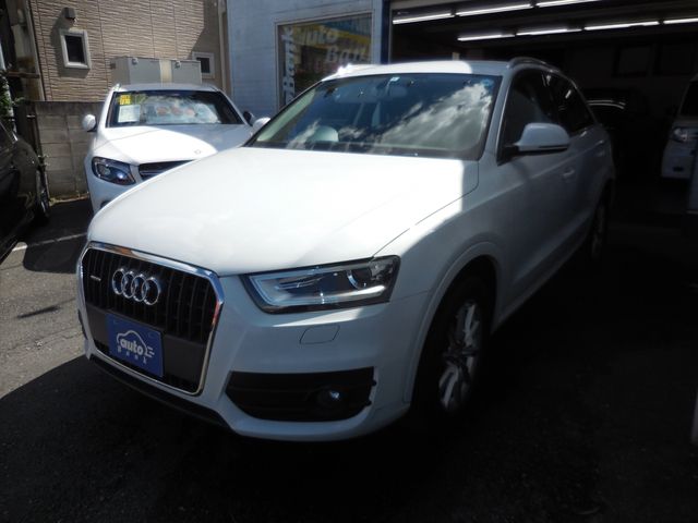 Audi Q3 2014-06 4801-2
