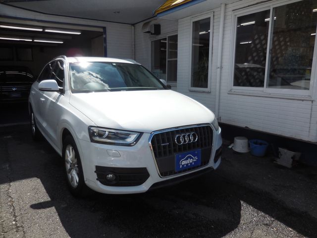 Audi Q3 2014-06 4801-0