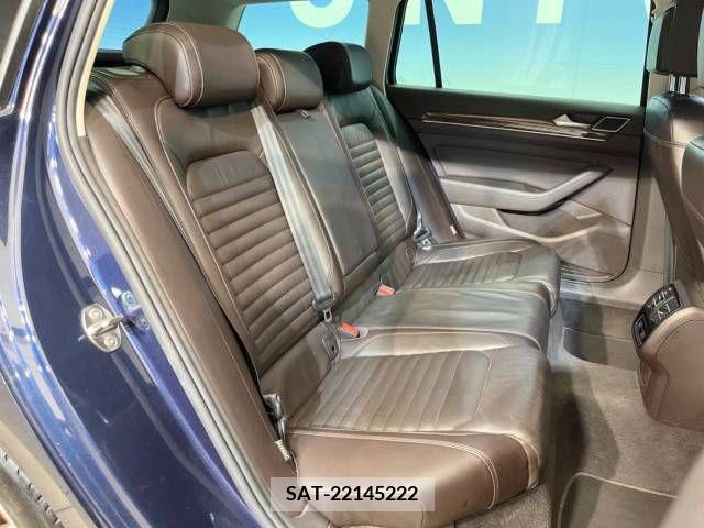 VolksWagen PASSAT VARIANT 2015-10 347996-9