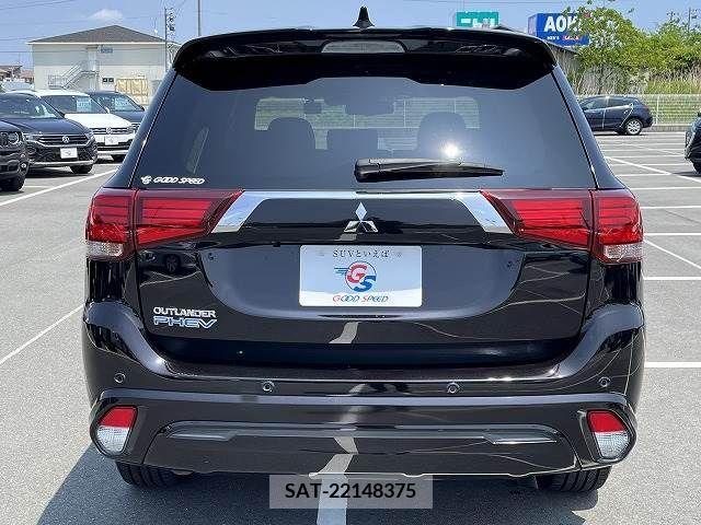 Mitsubishi OUTLANDER PHEV 2019-04 303572-12