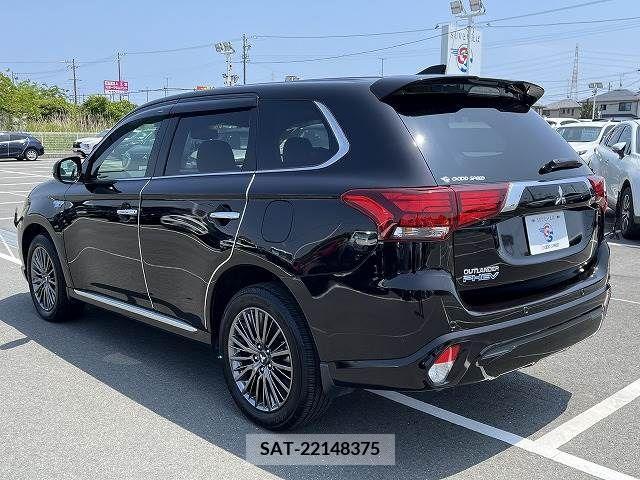 Mitsubishi OUTLANDER PHEV 2019-04 303572-15