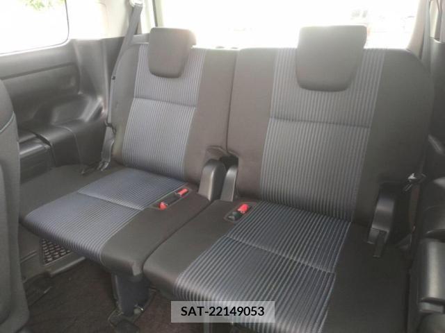 Toyota VOXY 2014-03 386346-24