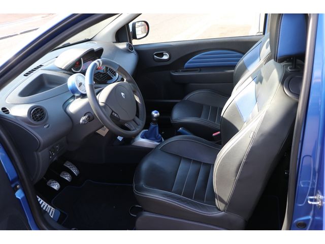 Renault TWINGO 2011-08 15930-8