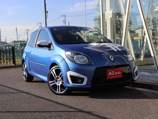Renault TWINGO 2011-08 15930-23