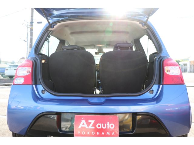 Renault TWINGO 2011-08 15930-16