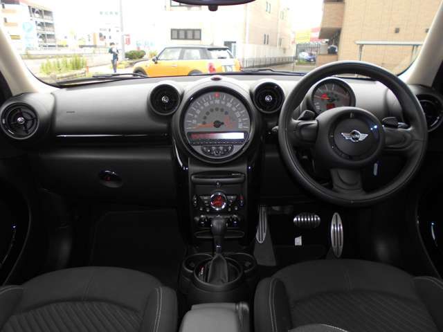 Bmw MINI 2016-09 15266-9