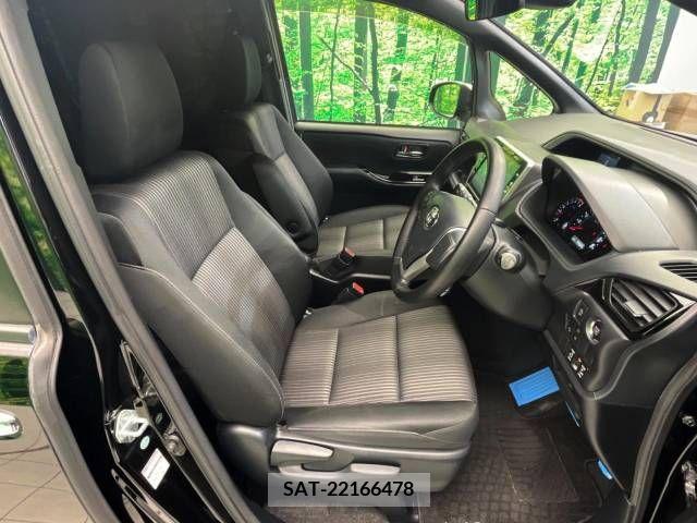 Toyota VOXY 2018-01 289066-8