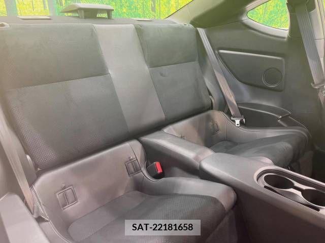Toyota 86 2021-04 348280-9