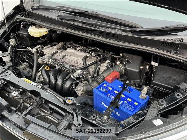 Toyota VOXY 2014-12 331324-19