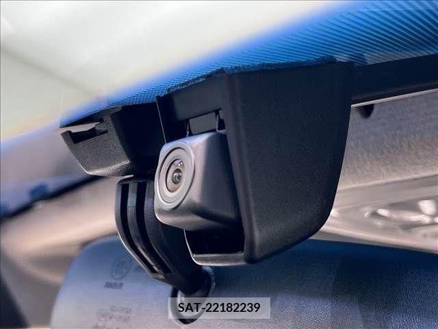 Toyota VOXY 2014-12 331324-5