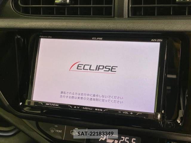 Toyota AQUA 2016-02 337427-2