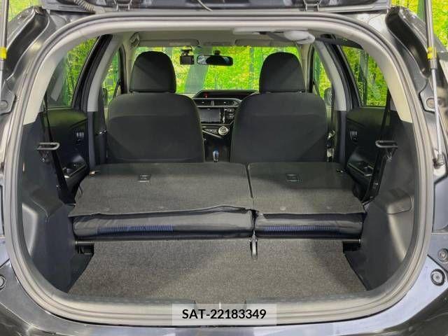 Toyota AQUA 2016-02 337427-10