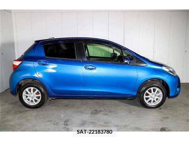 Toyota VITZ 2017-04 314583-7