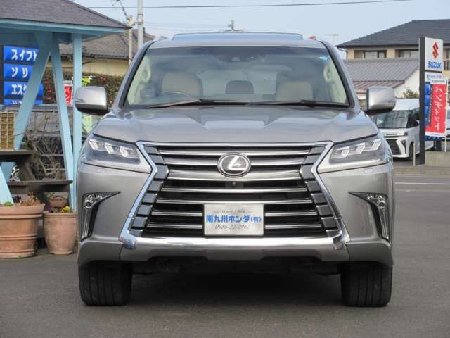 Lexus LX 2016-12 24256-5