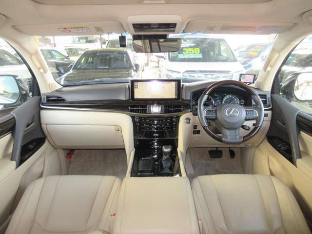 Lexus LX 2016-12 24256-3