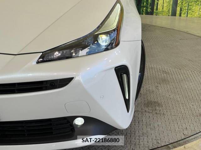 Toyota PRIUS 2022-09 376709-11