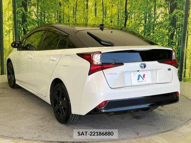 Toyota PRIUS 2022-09 376709-16