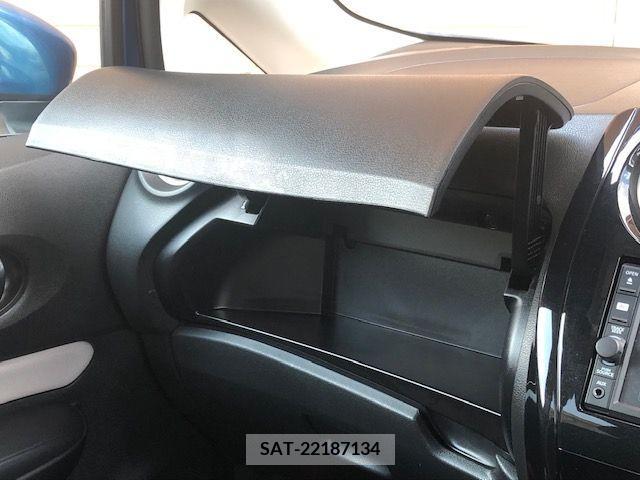 Nissan NOTE 2018-05 365417-16