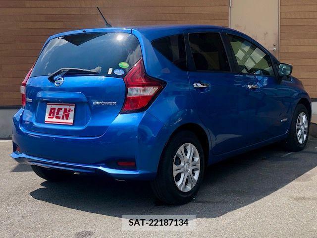 Nissan NOTE 2018-05 365417-2