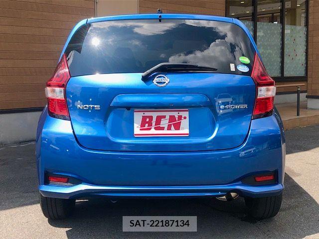 Nissan NOTE 2018-05 365417-25