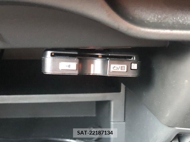 Nissan NOTE 2018-05 365417-21