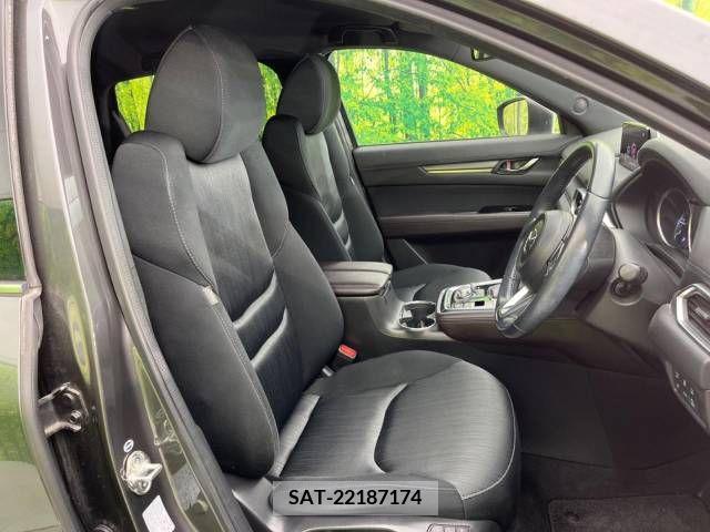 Mazda CX-8 2018-04 210894-8