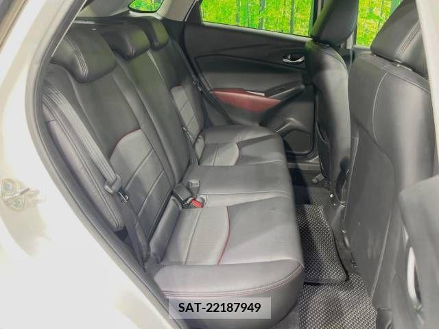 Mazda CX-3 2017-09 340111-9