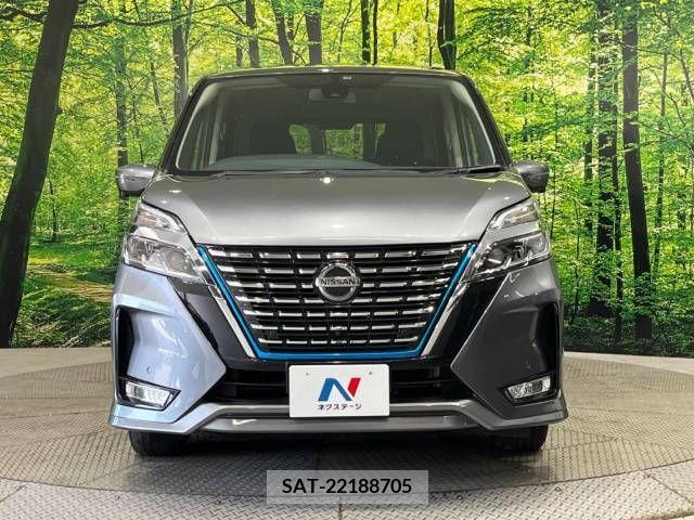 Nissan SERENA 2019-09 348628-15